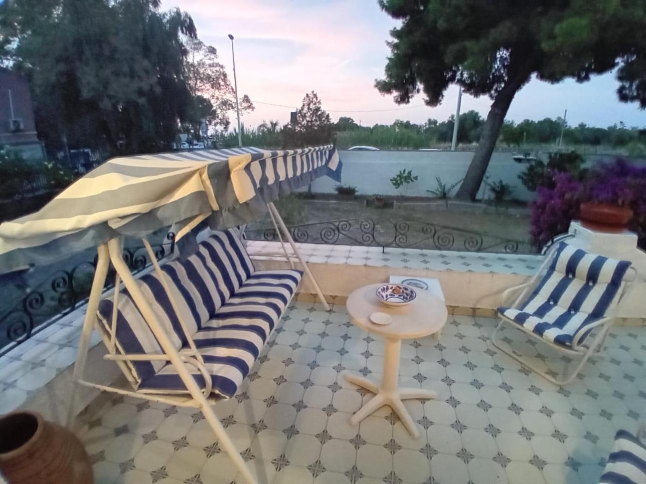 Villa Bouganville Оливери Екстериор снимка